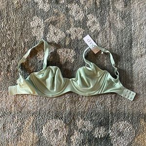 NWT CUUP The Scoop Bra with Microfiber in Celadon in 30F